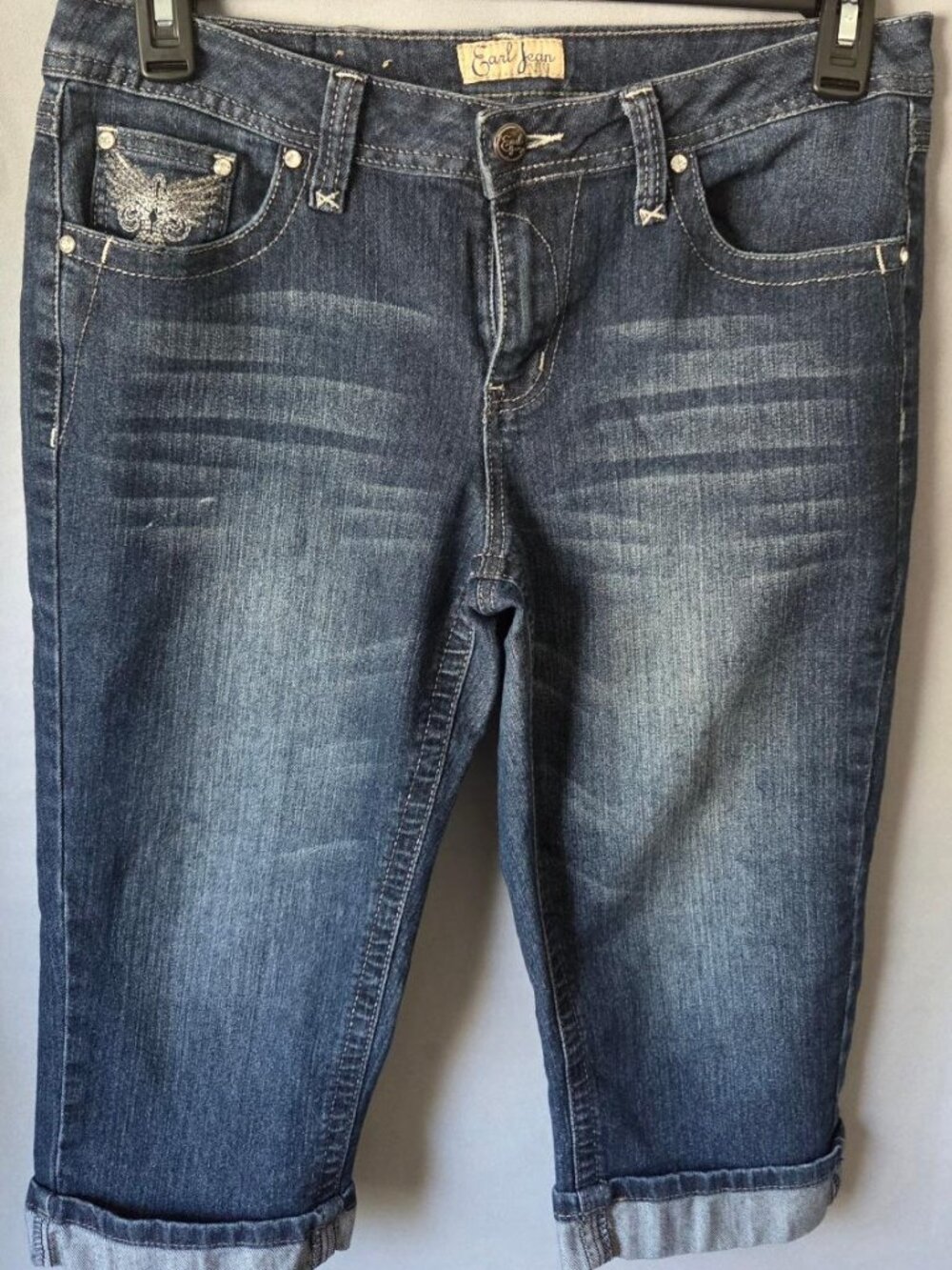 Earl Jean Embellished Capri Jeans Women's Size 10 Wing Embroidered Stretch Denim